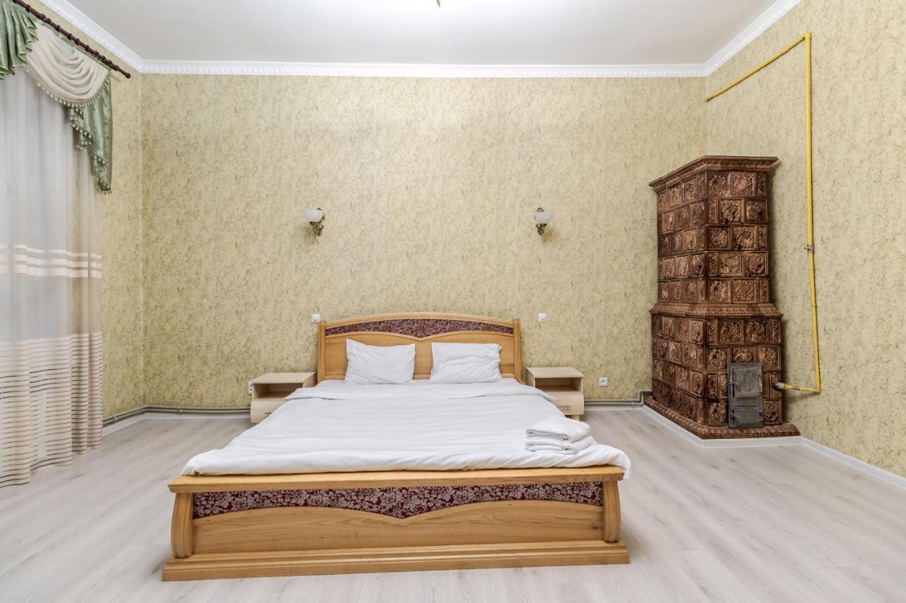 Art Balabana Apartment Lviv Buitenkant foto