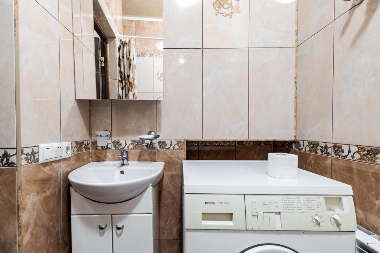Art Balabana Apartment Lviv Buitenkant foto